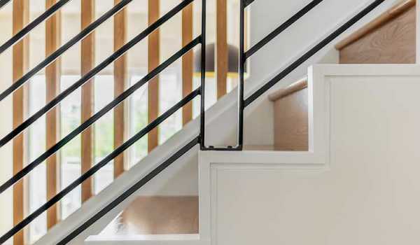 modern_box_remodel-stair-detail-1